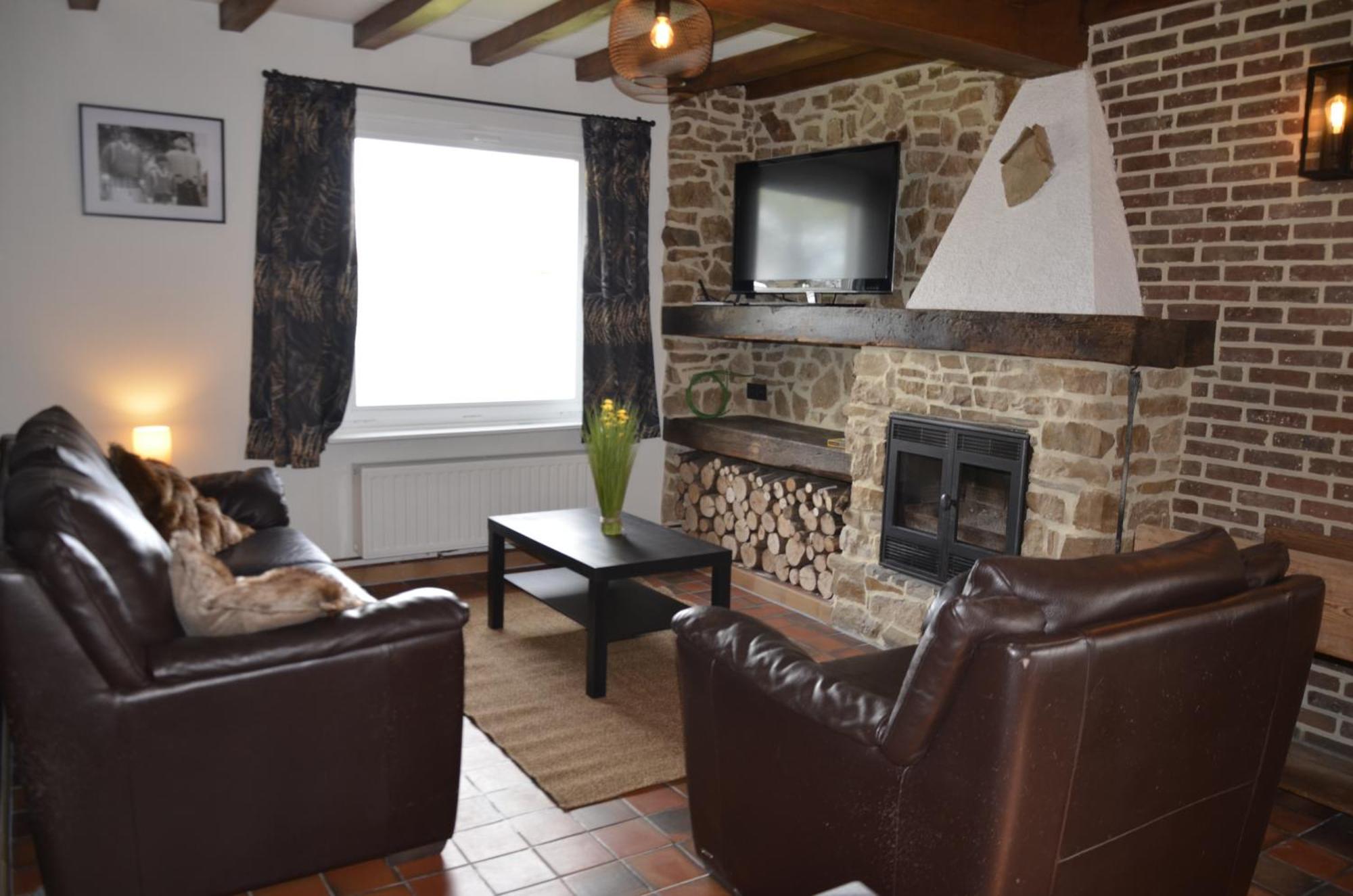 Villa Le Refuge Du Grand Mitan Isieres Esterno foto